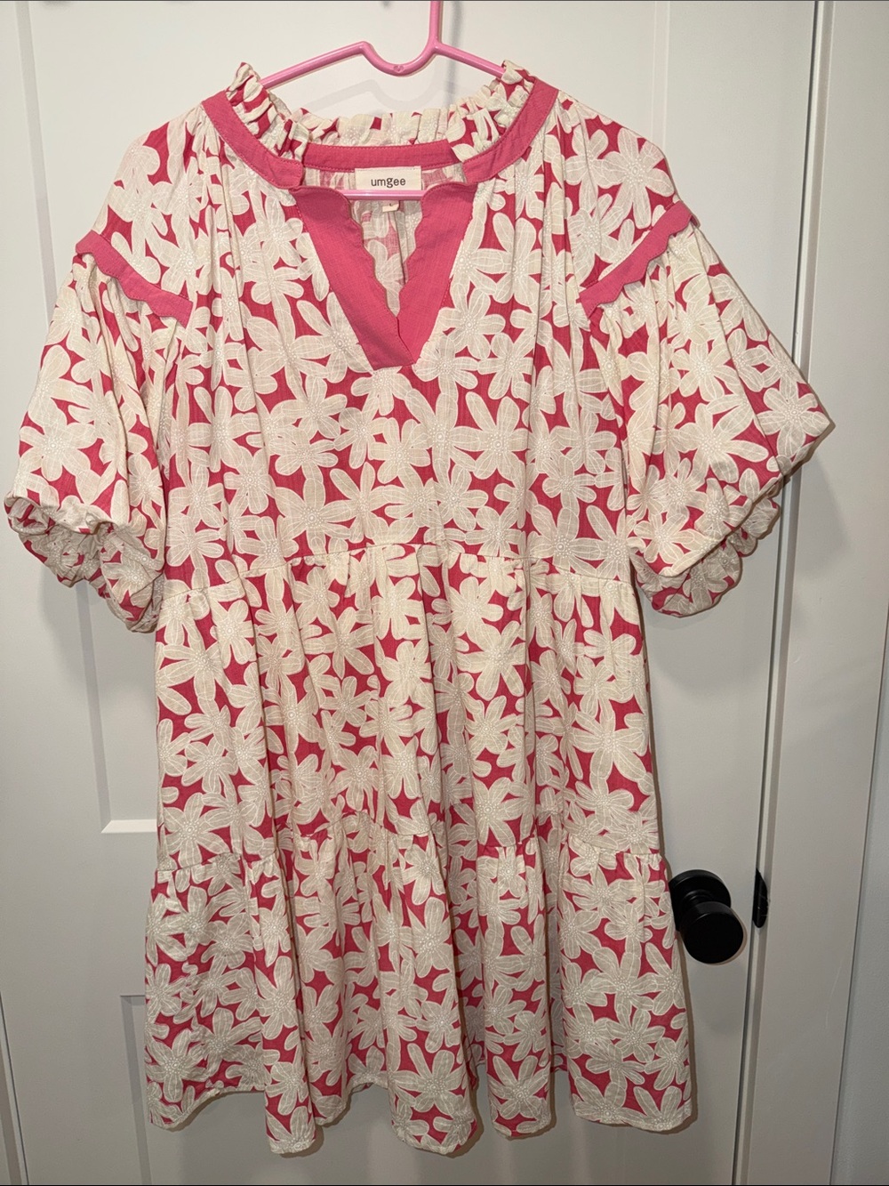 Umgee / Boutique Pink & Cream Floral Short Sleeve Mini Dress